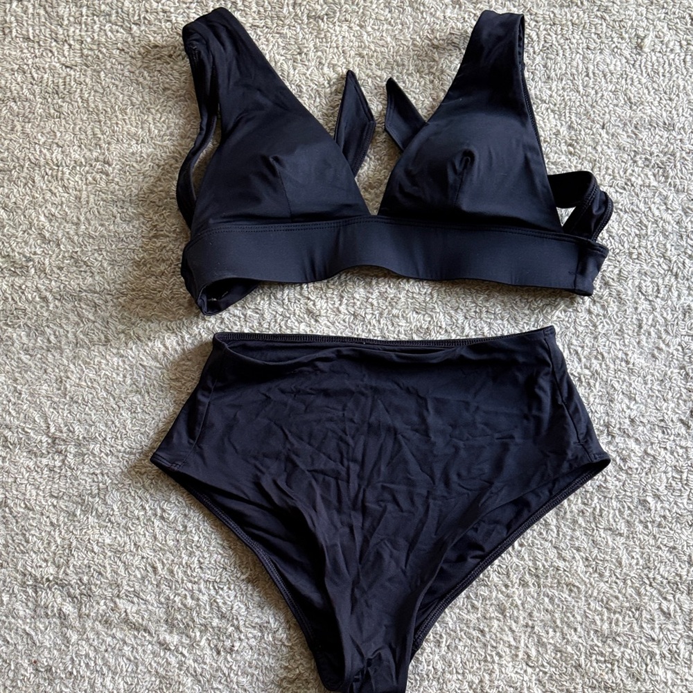 Everlane Black High-Waist Bikini Set